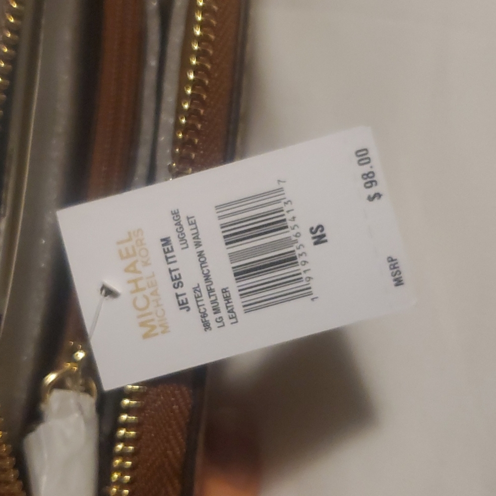 Michael kors wallet - Picture 5 of 7